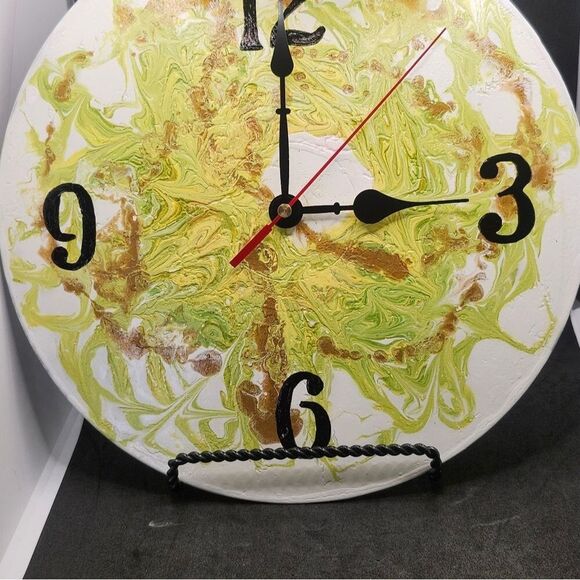 Hand Crafted Abstract Hanging Wall Clock Analog  Vinyl Record Fluid Art Decor - Picture 8 of 12